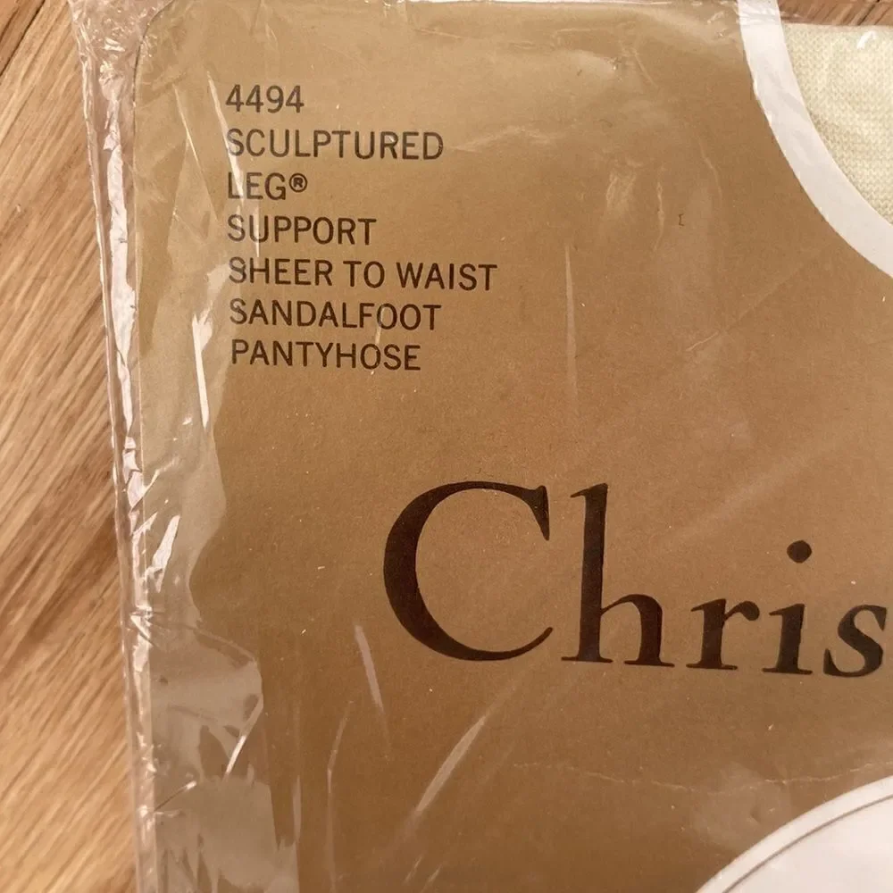 Christian Dior New Alabaster Sheer To Waist Sandalfoot Pantyhose Size 2